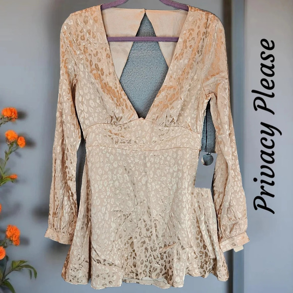 Privacy Please Dresses & Skirts - Privacy Please Womens Mini Dress Sz M Ella Beige Subtle Leopard Print